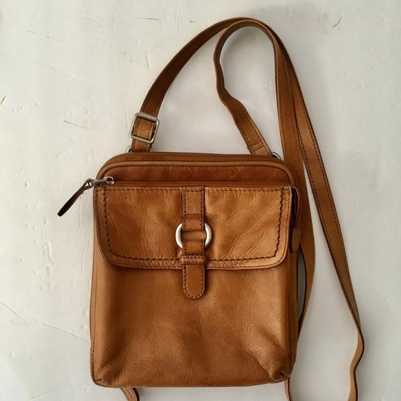 Fossil Handbags - 🌟VINTAGE Fossil all in one CrossBody Bag 🌟